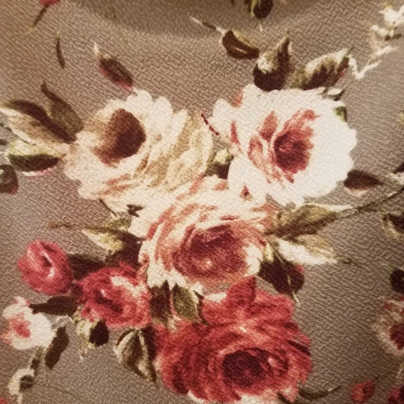 Pull-On Ruffle Sleeve Top - Picture 3 of 5